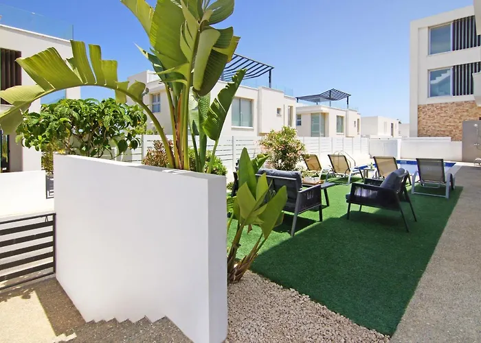 Villa Selena Protaras