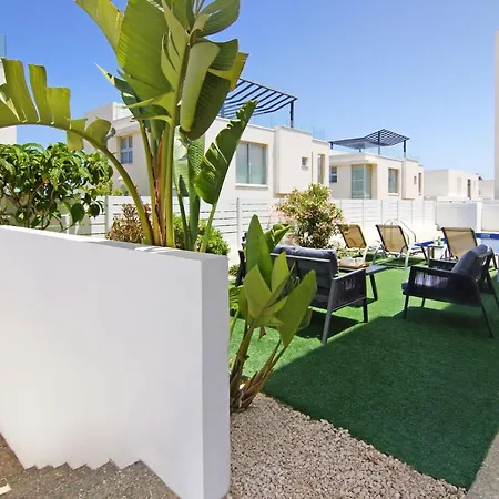 Вилла Selena Протарас