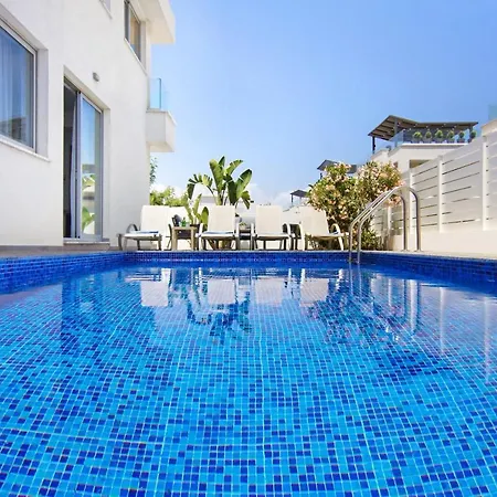 Villa Selena Protaras